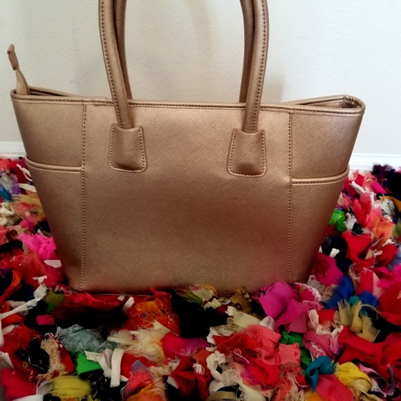 Bebe Tote - Picture 2 of 8